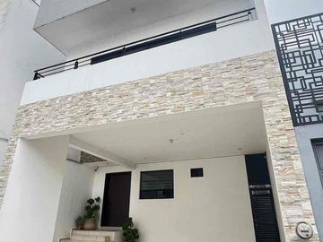 Casa en Venta en Cumbres Elite 8o Sector Monterrey