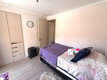 FyC arrienda departamento amoblado en condominio Altos de Curauma cuenta con estacionamiento y bodega