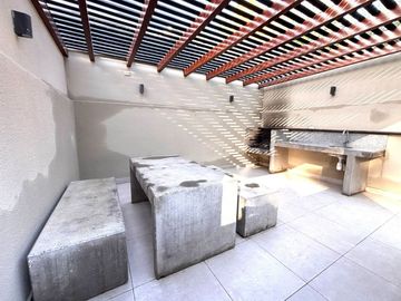 FyC arrienda departamento amoblado en condominio Altos de Curauma cuenta con estacionamiento y bodega