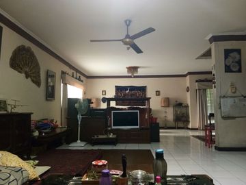 Dijual Rumah dengan Lokasi Strategis di Senopati Kebayoran Baru