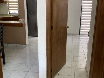 Renta de departamento amueblado en PLANTA BAJA cerca Tec de Monterrey, Queretaro