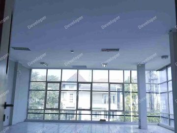 Disewakan Ruko 3 Lantai Jl. Sultan Agung