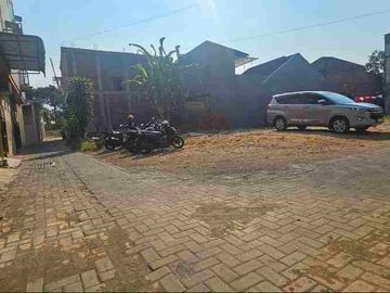 tanah murah bagus buat kos elite di sigura gura daerah bendungan sengguruh sangat dekat kampus UB Brawijaya, ITN, UM, UIN lingkungan kanan kiri kos semuanya