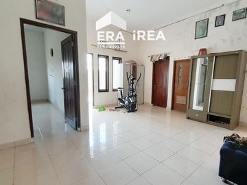 RUMAH DISEWAKAN DI SOLO DEKAT DE TJOLOMADOE