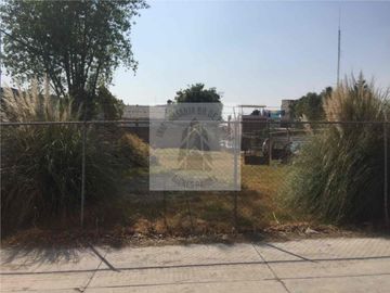 VENTA DE TERRENO 
DENTRO DE FRACCIONAMIENTO 
ESTRELLAS DEL SUR  excelente para desarrolladores. frente a parque
