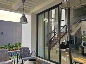Rumah cantik cipete jaksel