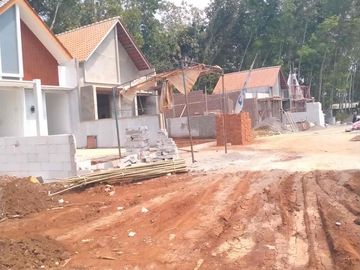 Rumah terlaris di dekat mijen lokasi jatirejo gunungpati bisa KPR