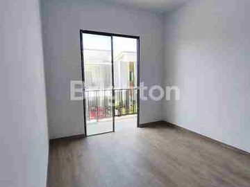 Di Jual Rumah 2 lantai Pasir Putih