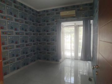 Di Sewakan Rumah Bagus di Emerald Terrace Dekat Sekolah Internasional