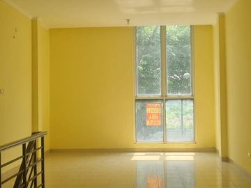 Ruko Riviera Gading Serpong Tangerang 2 Lt Rp 75 Jt/Tahun  Siap Pakai