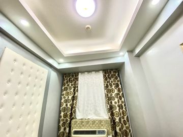 1 Bedroom Fully Furnished Condo Unit at Eastwood Park Residences