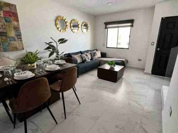 Casa de 4 Recámaras en Pachuca | En esquina y terreno excedente de 182m2