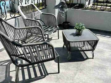 Casa de 4 Recámaras en Pachuca | En esquina y terreno excedente de 182m2