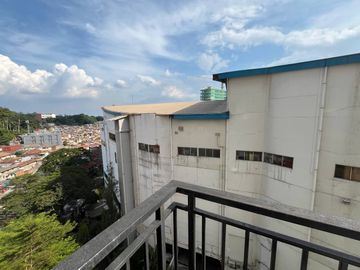 Apartemen Bandung Studio Dekat Kampus dan Mall Terkenal