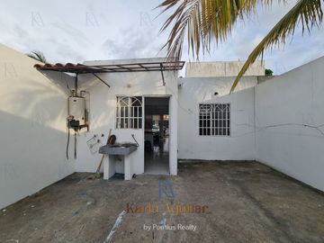 Casa en venta en Altavela cerca de la clinica 33