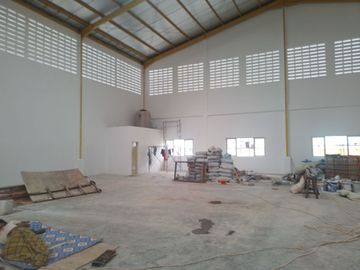 Disewakan Gudang Bagus Siap Pakai Ada Office di Kawasan Pergudangan Kav Dpr Cipondoh Tangerang