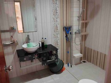 Dijual Rumah 2 1/4 lantai di Citra 3 Boulevard, Kalideres, Jakarta Barat.