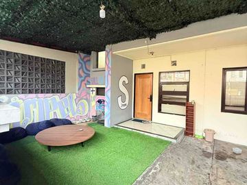 Disewakan rumah pinggir jalan puri beta 2 cocok untuk usaha dan hunian
