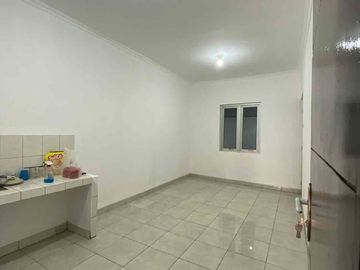 Disewakan Rumah LT 96 LB 80 Perumahan Tamansari. Keamanan 24 Jam