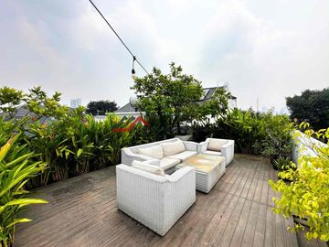Rumah Mewah Dan Asri Open Space Di Kemang