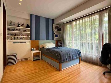 Patra Kuningan Luxury Tropical House Jalan Lebar Posisi Hoek