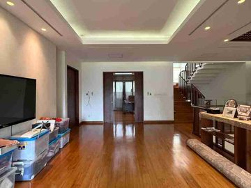 Patra Kuningan Luxury Tropical House Jalan Lebar Posisi Hoek
