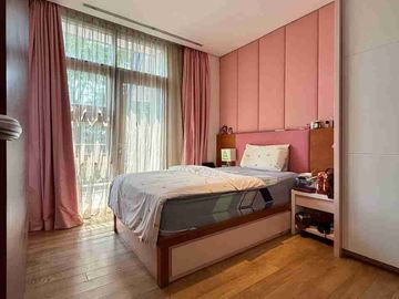 Patra Kuningan Luxury Tropical House Jalan Lebar Posisi Hoek