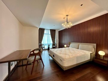 Premium 3 Bedroom Furnished with Den Two Roxas Triangle Condo For Rent Makati