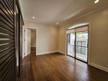EXCLUSIVE FOR SALE OR LEASE: LUXURY 2-STOREY HOME IN MA. LUISA ESTATE PARK phase 8

​