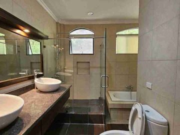 EXCLUSIVE FOR SALE OR LEASE: LUXURY 2-STOREY HOME IN MA. LUISA ESTATE PARK phase 8

​