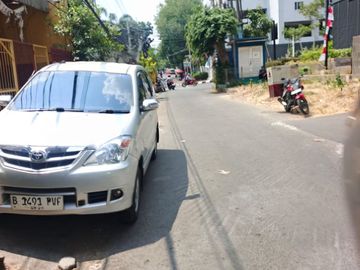 DIJUAL BANGUNAN RUKO / TEMPAT USAHA – ASEM BARIS, TEBET  Lokasi Strategis Asem Baris, Tebet – Jakarta Selatan
