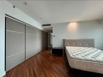 FOR RENT: Renovated Three (3) Bedroom Unit in Luna Gardens Rockwell, Makati CIty