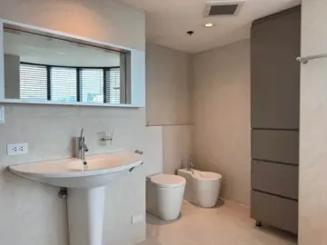 FOR RENT: Renovated Three (3) Bedroom Unit in Luna Gardens Rockwell, Makati CIty
