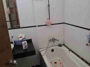 Dijual Rumah hook Selatan barat 2 lt, Citra Garden 2 ex