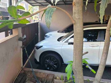 Dijual Rumah hook Selatan barat 2 lt, Citra Garden 2 ex