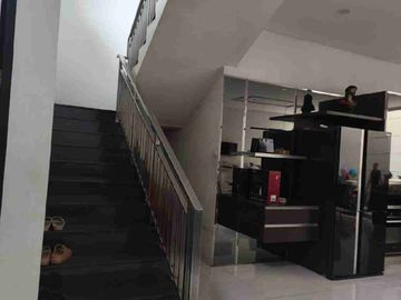 dijual rumah bagus siap huni Taman kopo Indah 2 Bandung