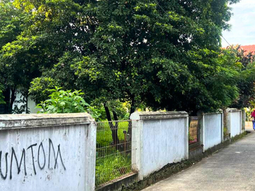 Dijual Tanah Bonus Rumah di Komplek Jalan Tugu, Jatiwaringin - Bekasi