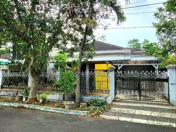 Dijual Rumah di Jalan indragiri, Daerah Jalan Sungai - sungai Purwantoro, Blimbing Malang