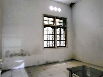 Dijual Rumah di Jalan indragiri, Daerah Jalan Sungai - sungai Purwantoro, Blimbing Malang