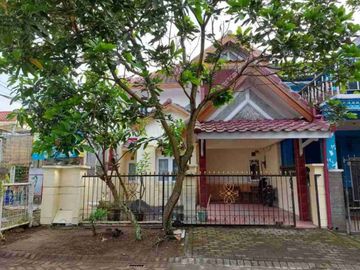 Rumah 5 Kamar Luas 135 Perum PBI Araya
