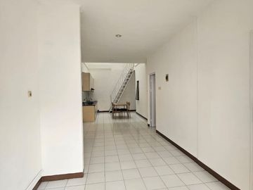 Dijual Rumah Minimalis Nyaman LT 72 m² Kitchen Set Gas Jaya Harga Menarik! - Pondok Aren Tangerang Selatan
