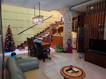 Dijual Cepat Rumah Cantik 2lt Dalam perumahan Hanya 5 Menit Dari Stasiun LRT Cikunir Bekasi