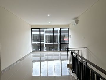 DISEWAKAN CEPAT RUKO SORRENTO GRANDE EAST LANTAI 2 DI GADING SERPONG