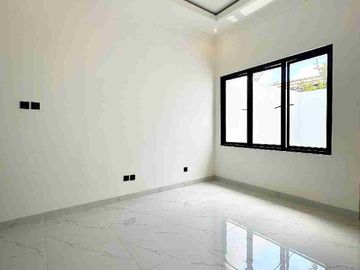 Rumah Baru di Mampang Dekat RS.Siloam, Medistra Gatsu, Toll Gatot Subroto, Kuningan, Rasuna Said, SCBD, Senayan, Wr.Buncit