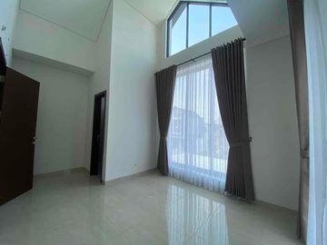 Disewakan Rumah Baru Modern Semi Furnished Posisi Hook Dengan Taman Belakang di Kebayoran Bintaro