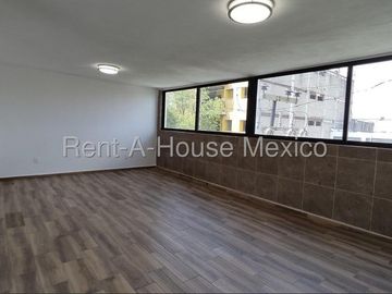 Departamento en Venta de Tres Recámaras en Lindavista, Avenida Montiel #27-394 AVC