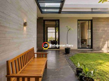 Dijual Rumah Cantik dan Luas Siap Huni di Senopati, Kebayoran Baru, Jakarta Selatan
