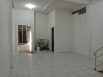 Dijual dan Disewakan Ruko Dekat dengan Pusat Kota di Jl. Semarang Indah Semarang