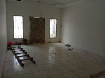 Dijual dan Disewakan Ruko Dekat dengan Pusat Kota di Jl. Semarang Indah Semarang