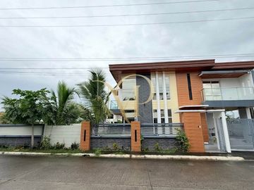 LOT SIZE: 453 SQM - FURNISHED HIGH CEILING 4 BEDROOM HOUSE WITH HUGE OPEN SPACE FOR RENT NEAR SM TELABASTAGAN
